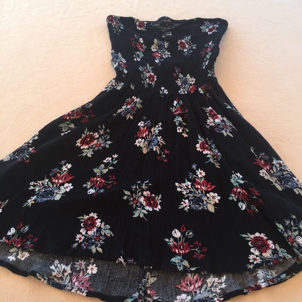 On Twelfth Women's Dress Size S Strapless open back flared Floral Black Mini